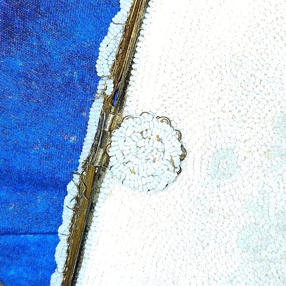 1950\'s vintage white beaded clutch